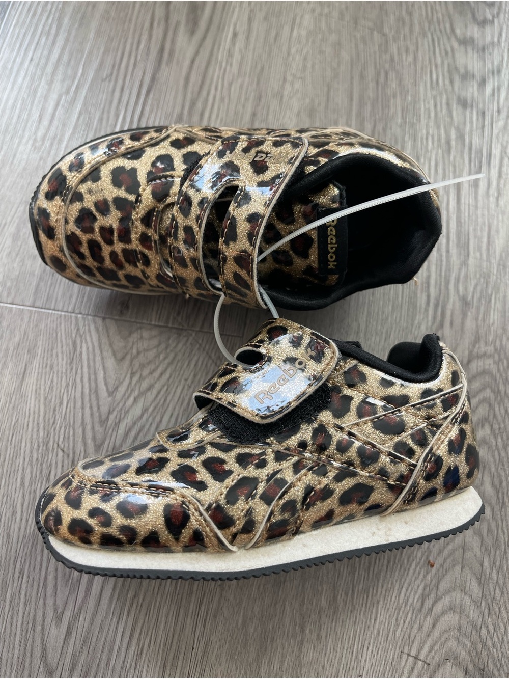 New Reebok royal classic jogger leopard gold